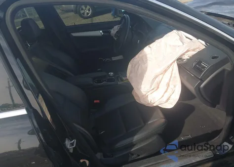 2009 Mercedes-Benz C 300 Sport 4Matic from USA, damaged, VIN WDDGF81X59F205093